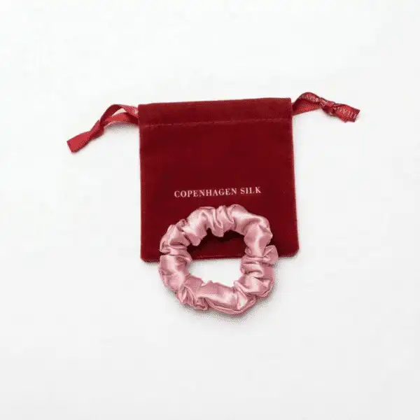 Lille pink silkescrunchie
