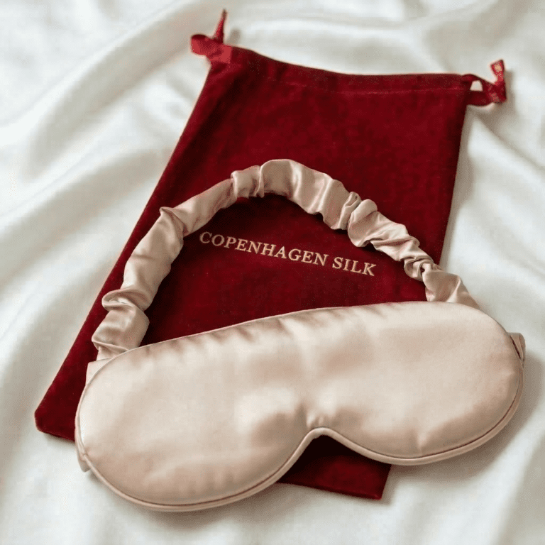 silkesovemask beige